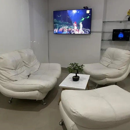En Makrotours Apartamento